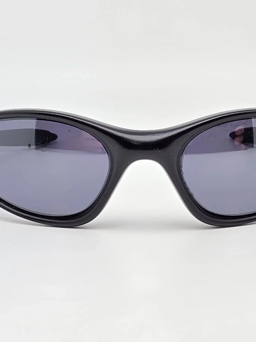 Oakley 04-081 Minute Gen 2.0 Black Frame Black Iridium Lens Sunglasses 54-16-133
